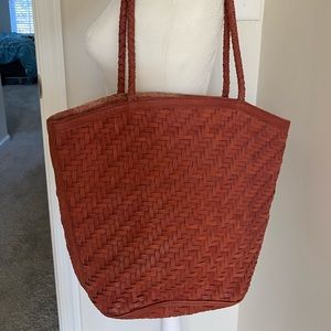 Bembien woven tote